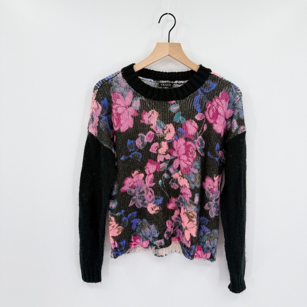 Venus Floral Knit Women's L Fuzzy Sweater Dark Romantic Cottagecore Feminine